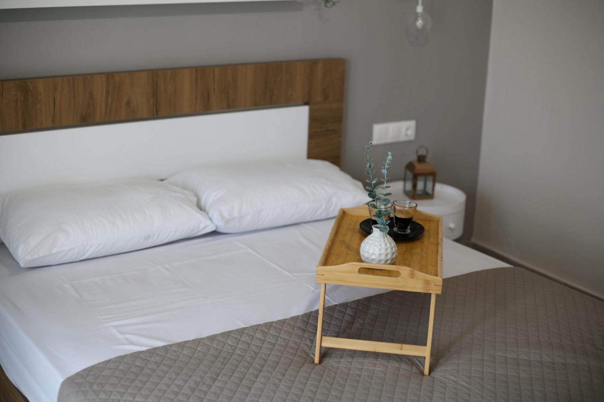 Our Home-Fully Renovated Apartments And Studios By The Sea Nikíti Eksteriør bilde